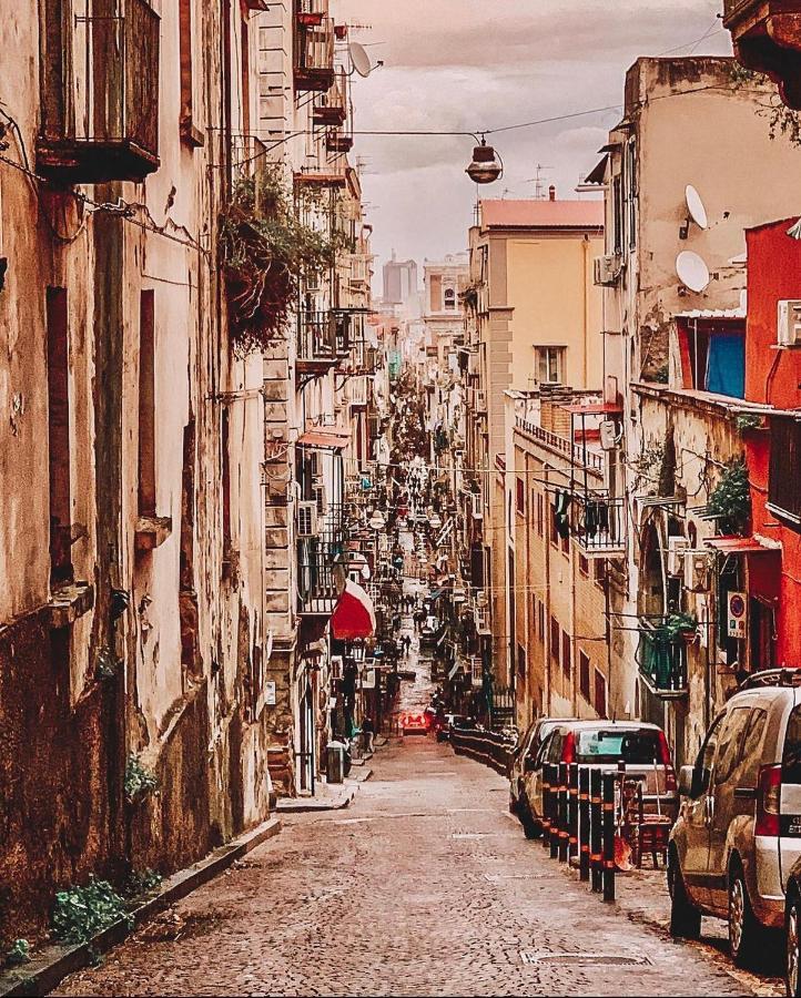 Home Pulcinella Napoli Esterno foto