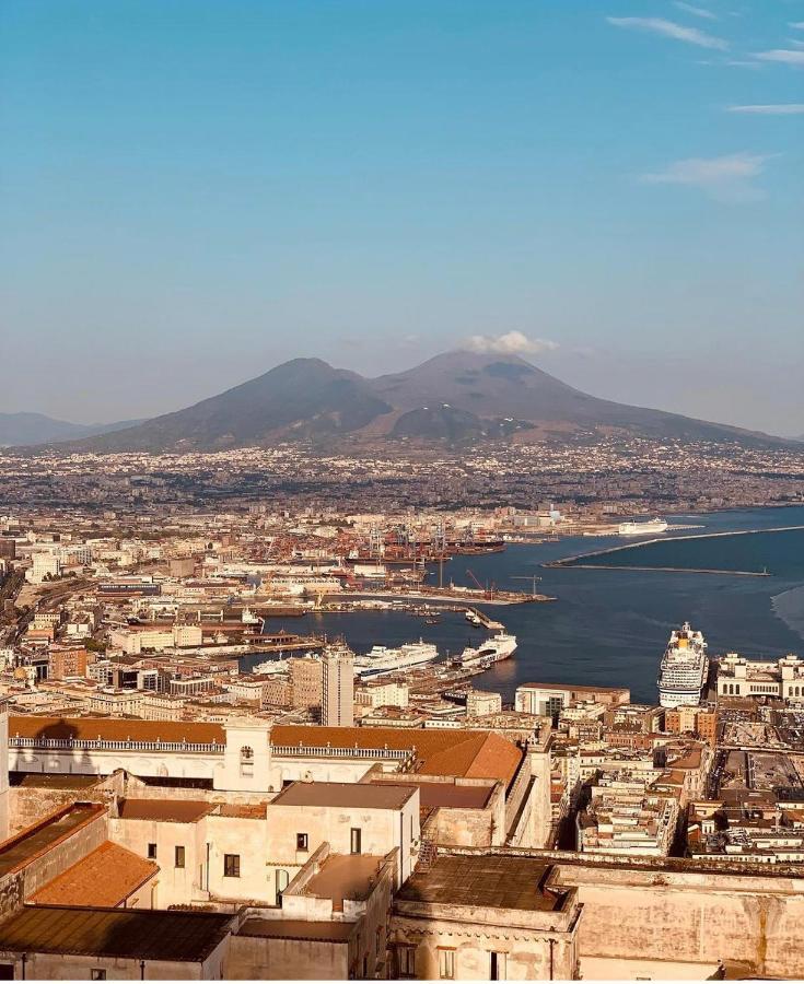 Home Pulcinella Napoli Esterno foto